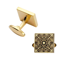Boutons de manchette doré avec motifs